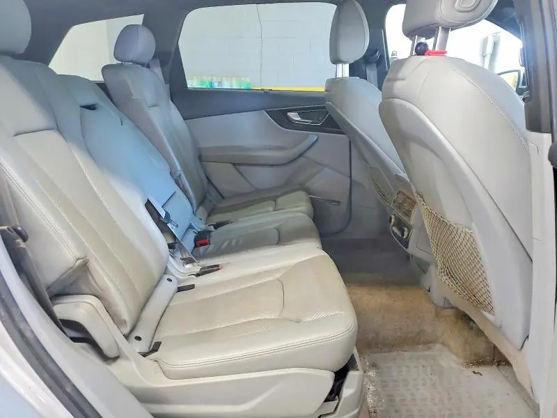 2017 AUDI Q7 PRESTIGE  