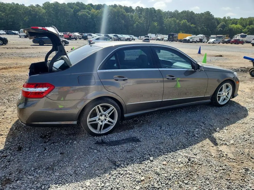 2011 MERCEDES-BENZ E 350  