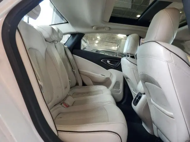 2015 CHRYSLER 200 C  