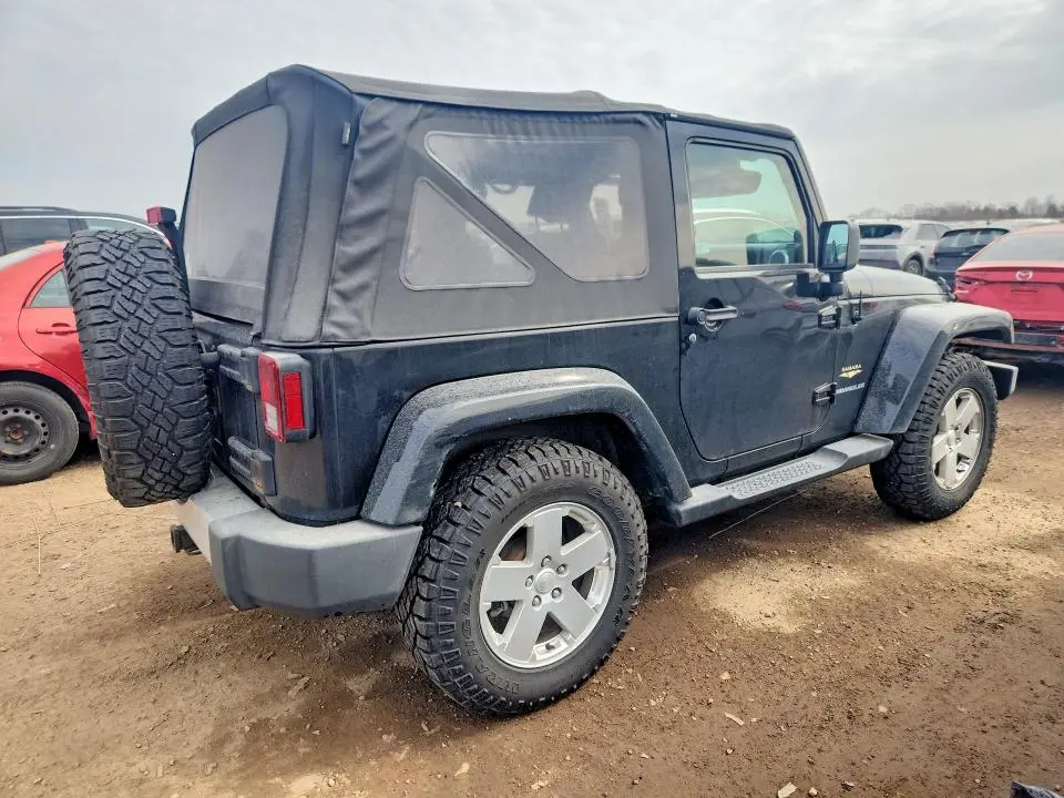 2010 JEEP WRANGLER SAHARA  