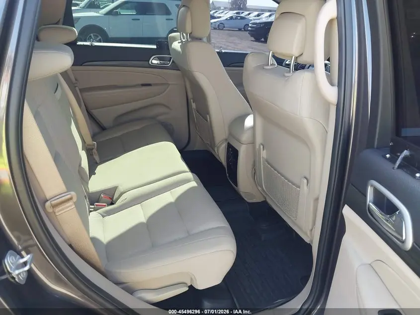 2019 JEEP GRAND CHEROKEE LAREDO E 4X4