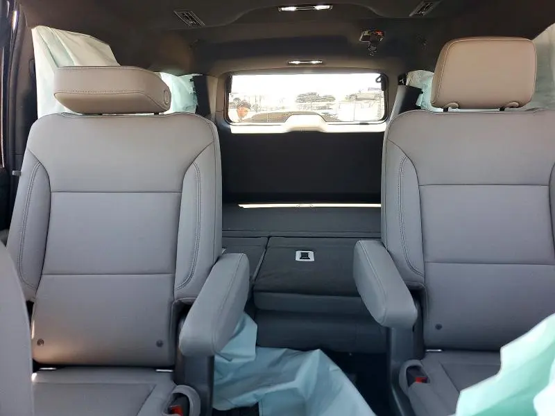 2021 CHEVROLET SUBURBAN K1500 LT  