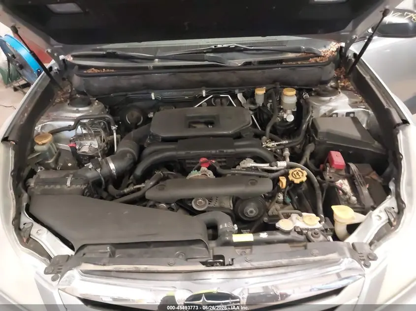 2012 SUBARU OUTBACK 2.5I