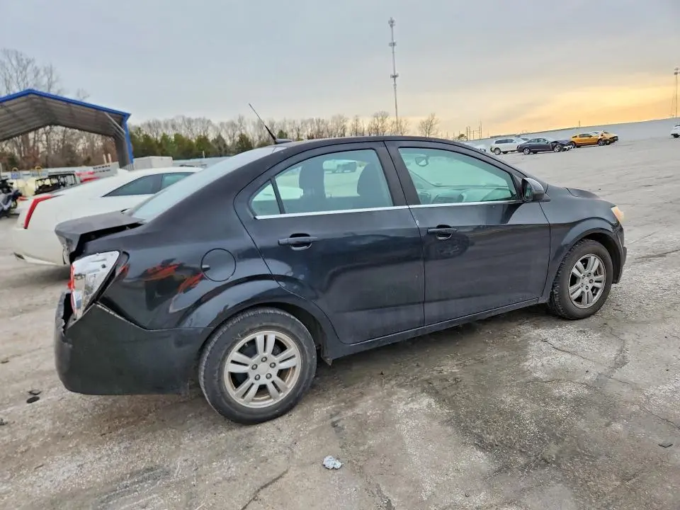 2013 CHEVROLET SONIC LT  