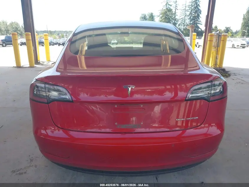2018 TESLA MODEL 3 LONG RANGE/PERFORMANCE