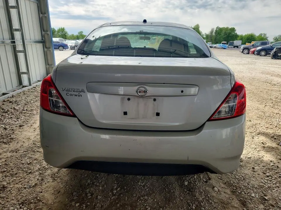2015 NISSAN VERSA 1.6 S  