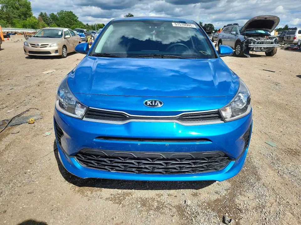 2021 KIA RIO S  