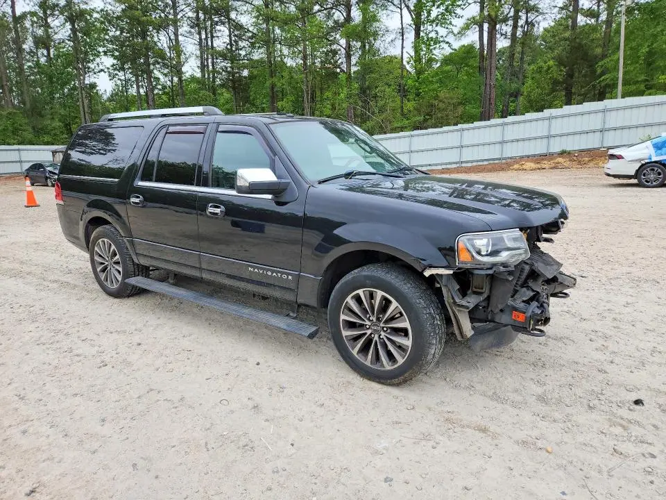 2017 LINCOLN NAVIGATOR L SELECT  