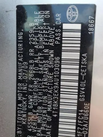 2010 TOYOTA CAMRY SE  