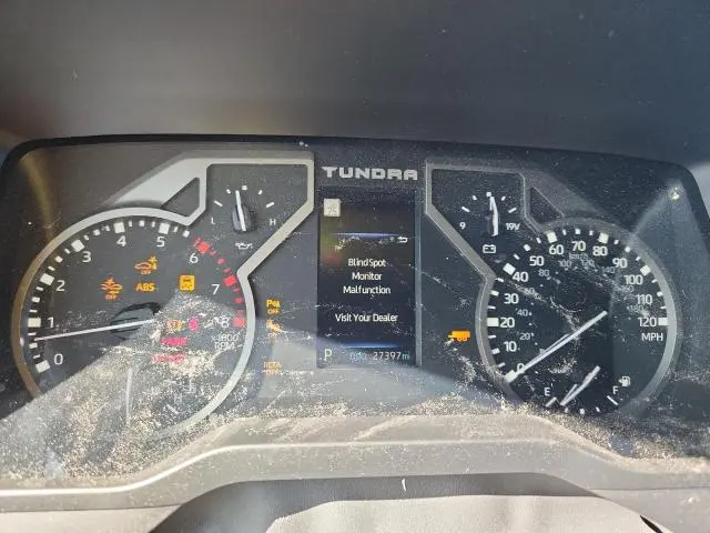 2024 TOYOTA TUNDRA SR5  