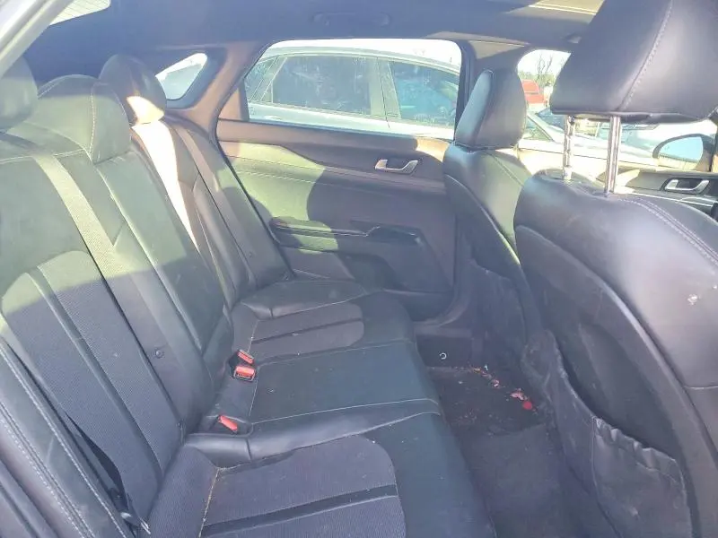 2021 KIA K5 GT LINE  