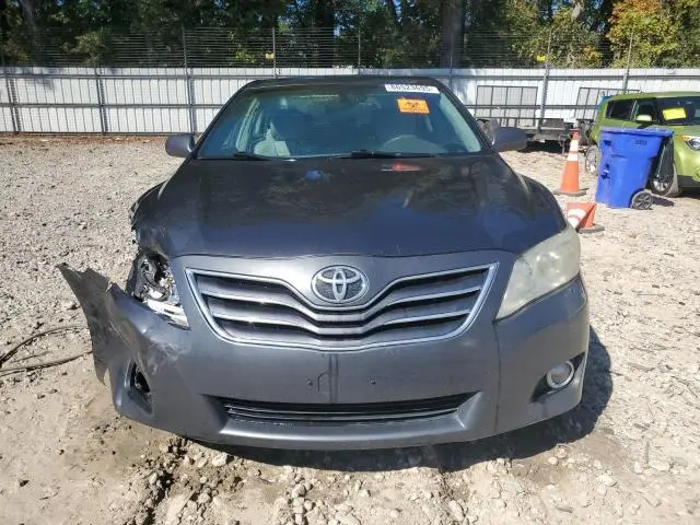 2010 TOYOTA CAMRY SE  