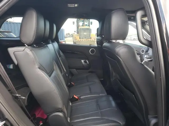 2017 LAND ROVER DISCOVERY SE  