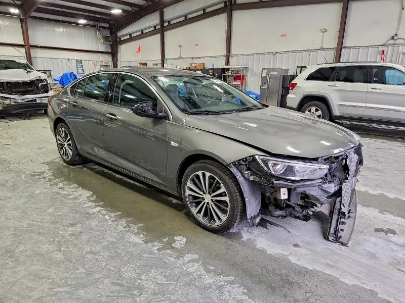 2018 BUICK REGAL ESSENCE  