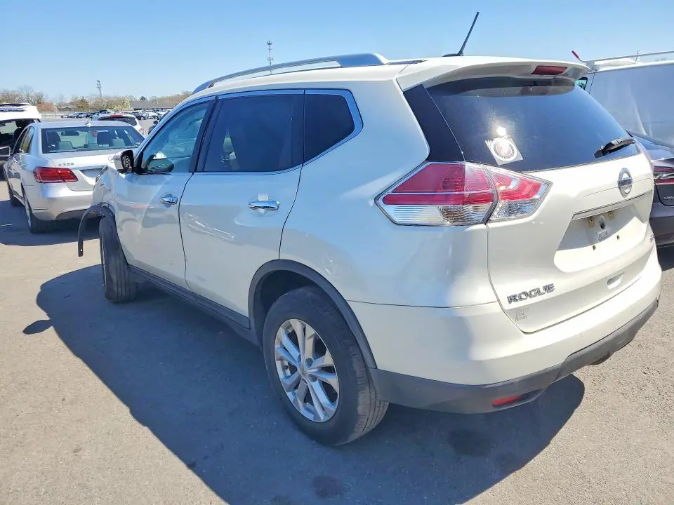 2015 NISSAN ROGUE SV  
