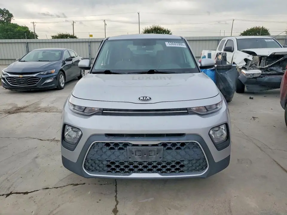 2020 KIA SOUL LX  