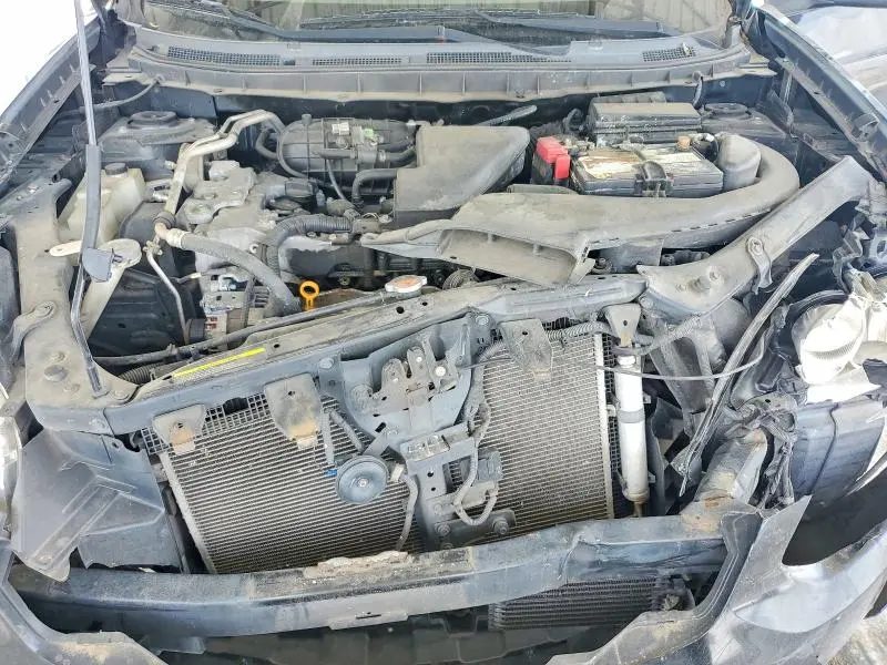 2011 NISSAN ROGUE S  