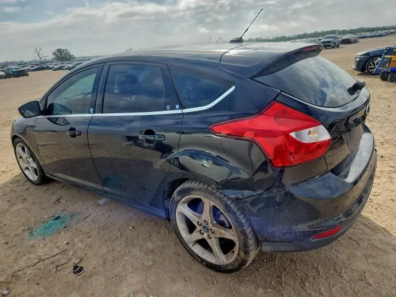 2012 FORD FOCUS TITANIUM  