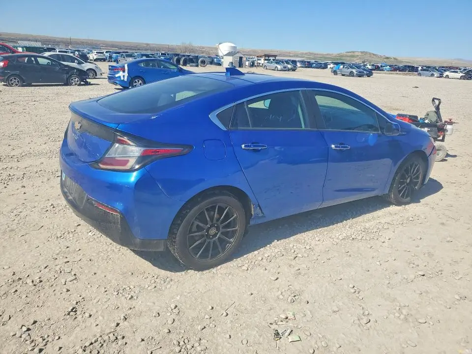 2018 CHEVROLET VOLT LT  