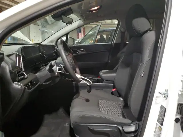 2023 KIA SPORTAGE LX  