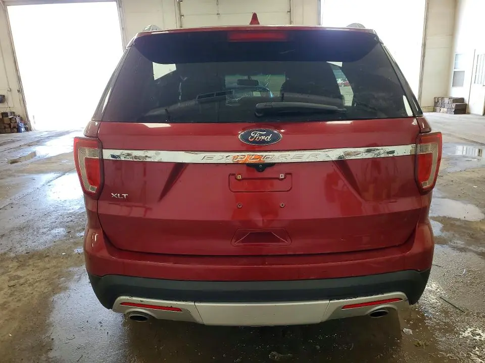 2017 FORD EXPLORER XLT  