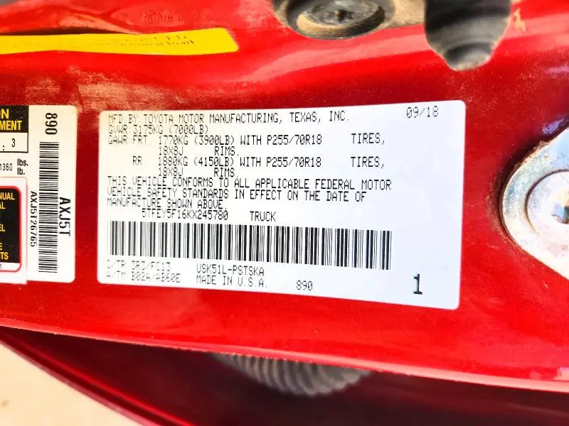 2019 TOYOTA TUNDRA CREWMAX SR5  
