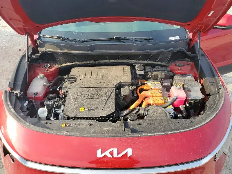 2023 KIA NIRO LX  