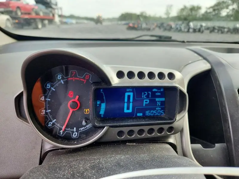 2014 CHEVROLET SONIC LT  