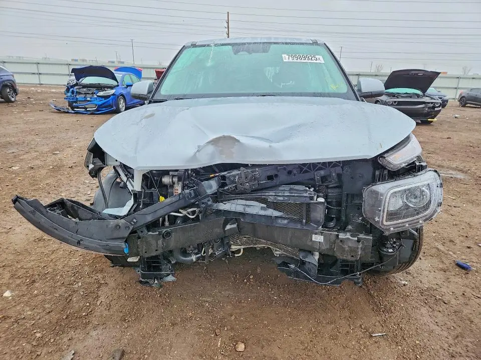 2023 HYUNDAI VENUE SE  