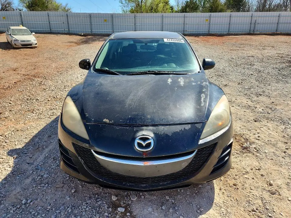 2010 MAZDA 3 I  