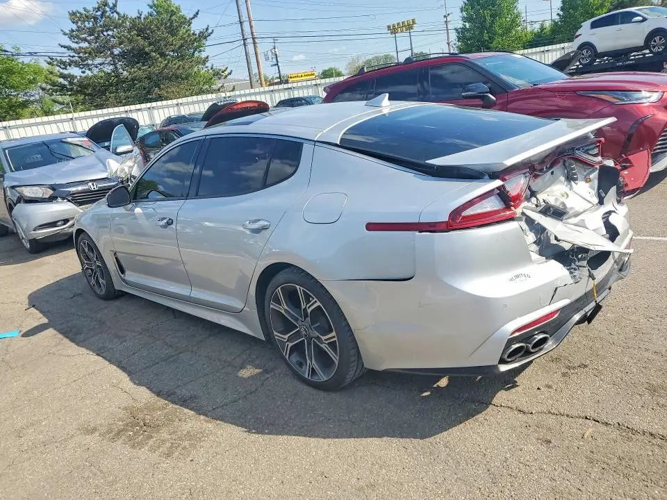 2018 KIA STINGER PREMIUM  