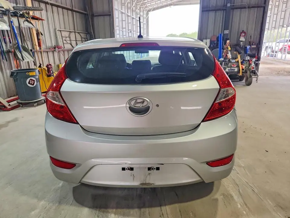 2015 HYUNDAI ACCENT GS  