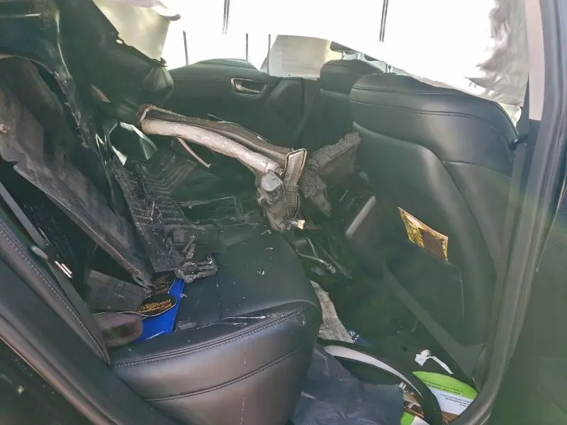 2015 TOYOTA AVALON XLE  