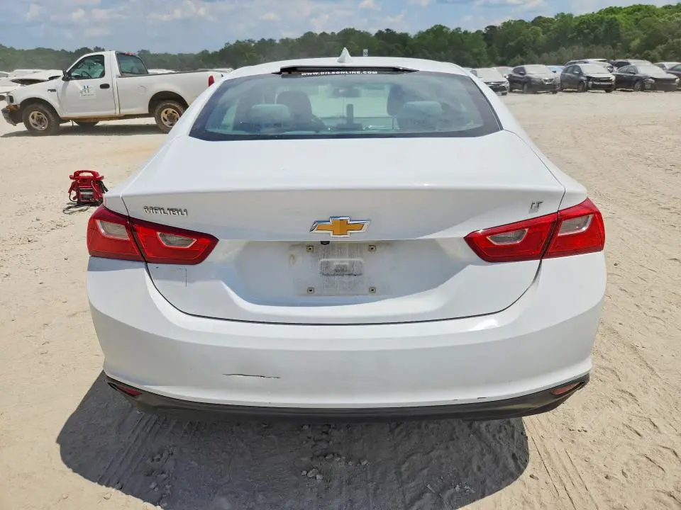 2017 CHEVROLET MALIBU LT  