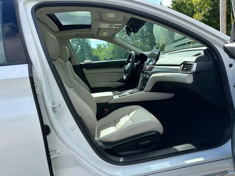 2021 HONDA ACCORD HYBRID EXL  
