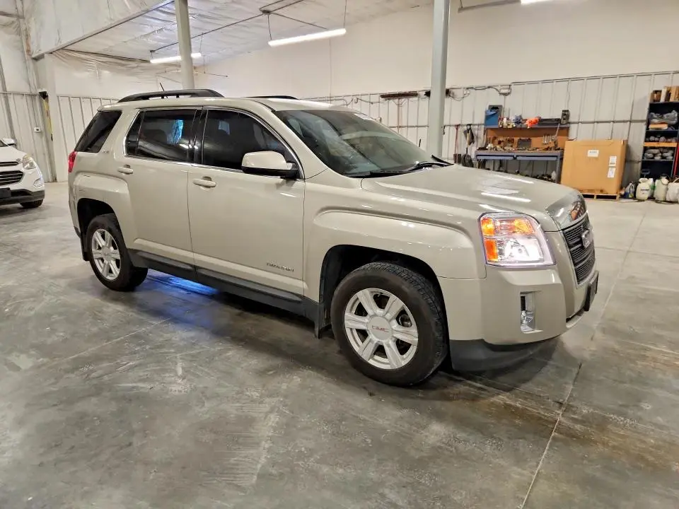2015 GMC TERRAIN SLE  