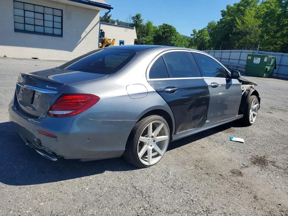 2017 MERCEDES-BENZ E 300 4MATIC  