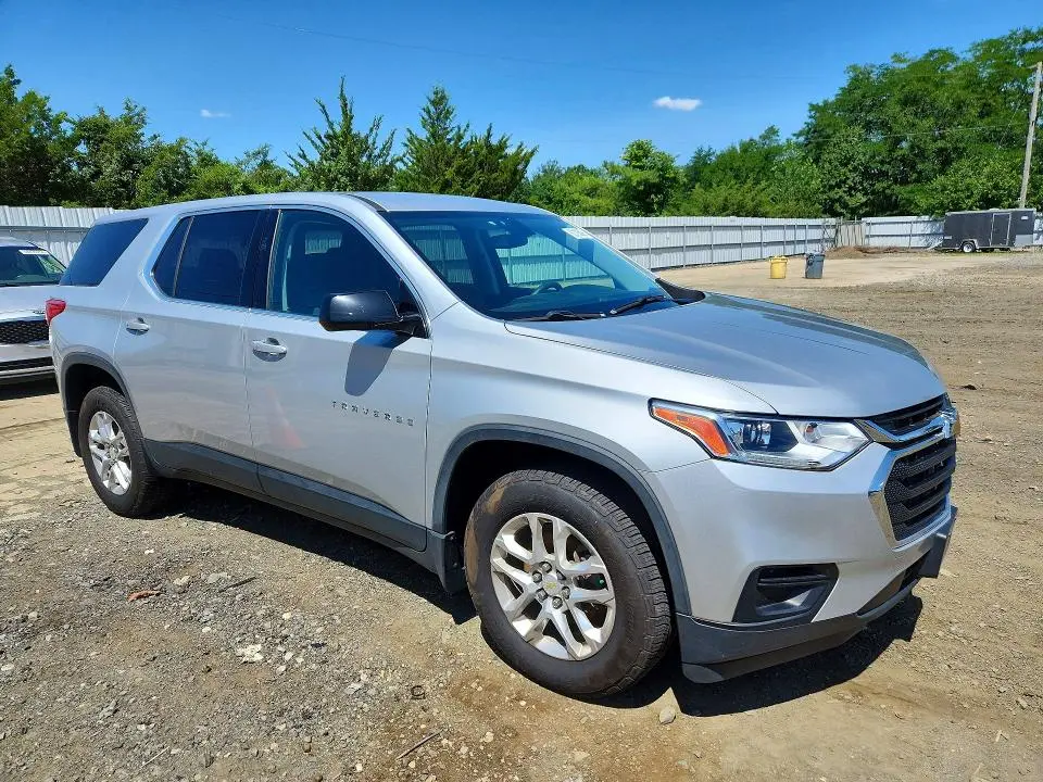 2020 CHEVROLET TRAVERSE LS  