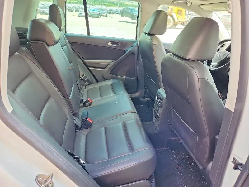 2017 VOLKSWAGEN TIGUAN WOLFSBURG  