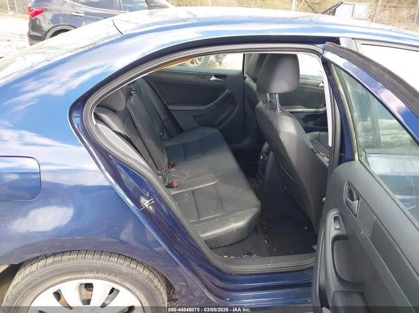 2014 VOLKSWAGEN JETTA 1.8T SE