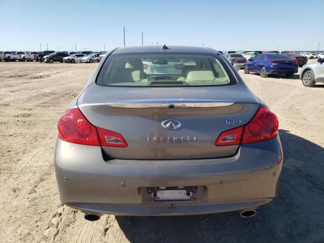 2013 INFINITI G37 