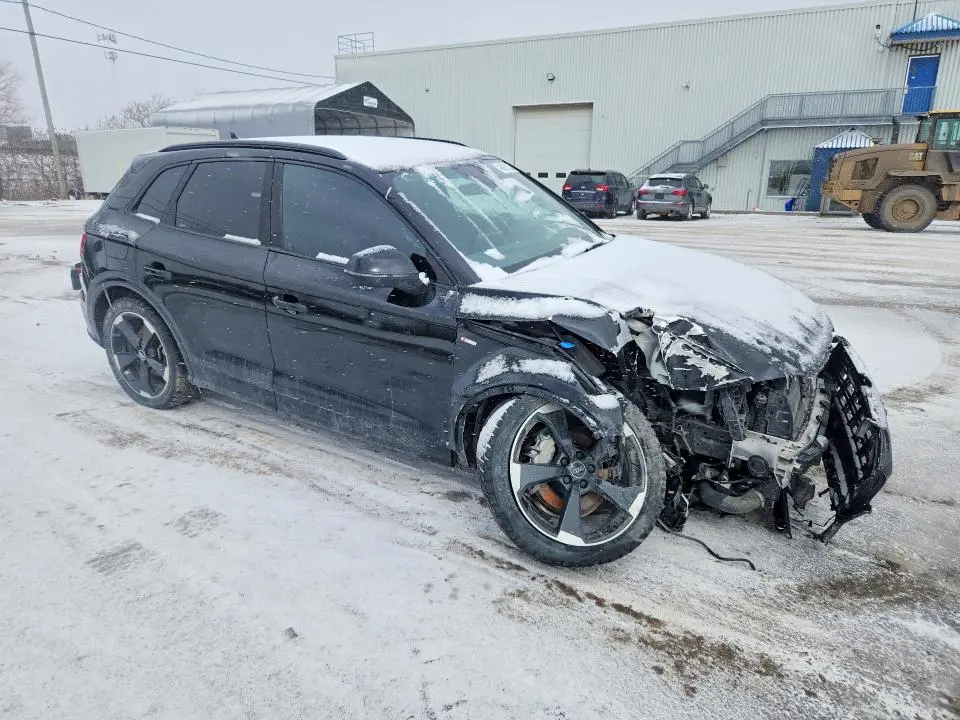 2020 AUDI Q5 TITANIUM PREMIUM PLUS  