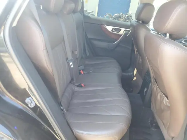 2011 INFINITI FX35   