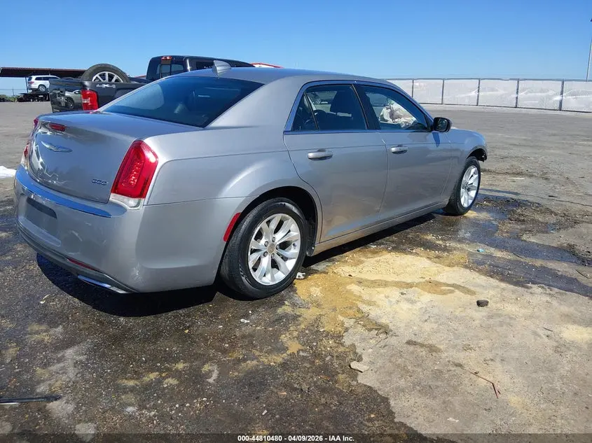 2015 CHRYSLER 300 LIMITED