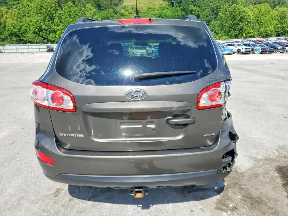 2012 HYUNDAI SANTA FE GLS  