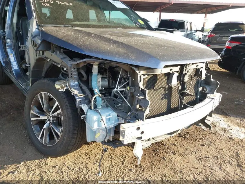 2016 TOYOTA HIGHLANDER XLE V6