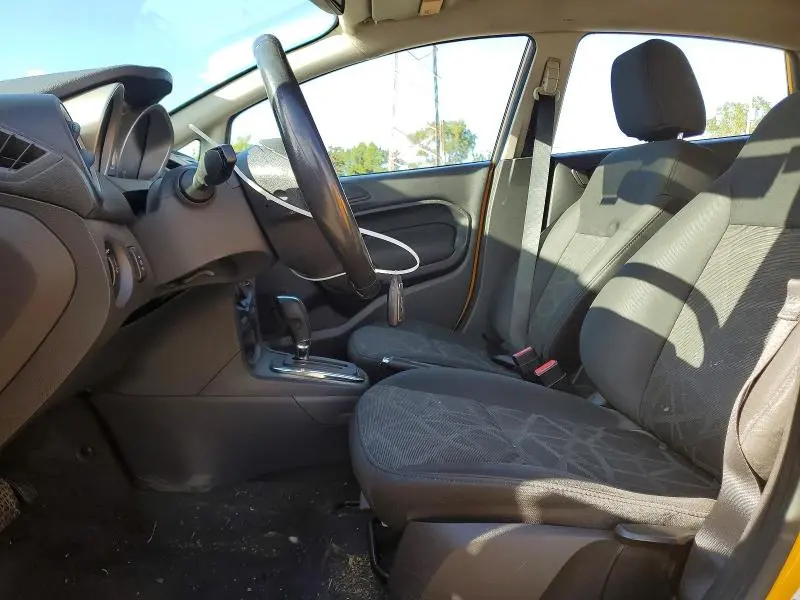 2011 FORD FIESTA SES  