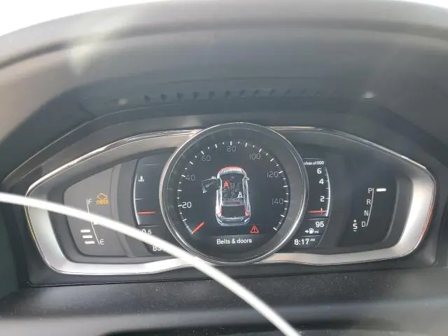 2016 VOLVO XC60 T5 PLATINUM  