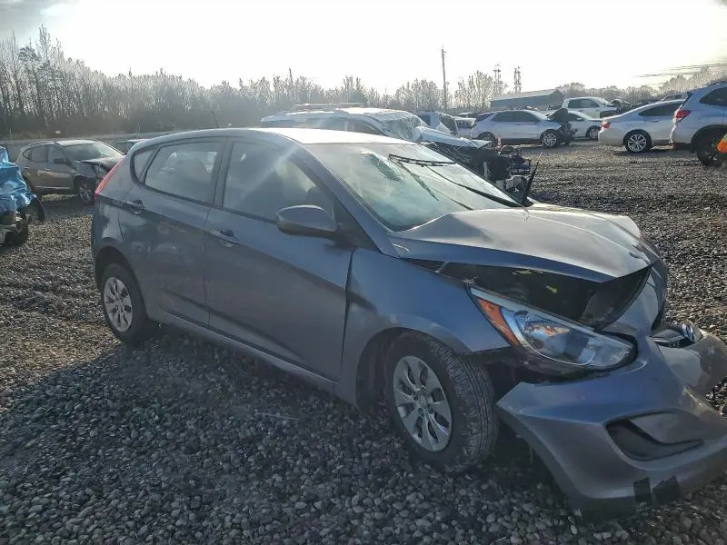 2015 HYUNDAI ACCENT GS  