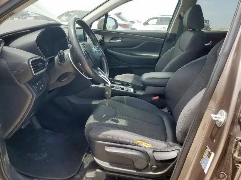 2019 HYUNDAI SANTA FE SE  